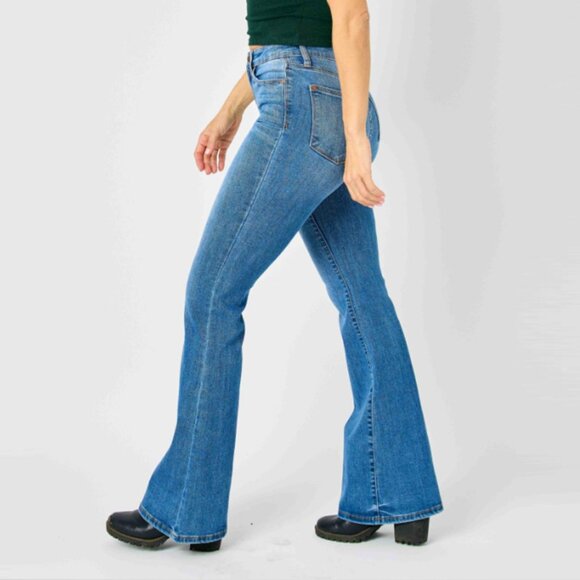 Judy Blue Women's High Waist Classic Flare Jeans - Picture 4 of 4